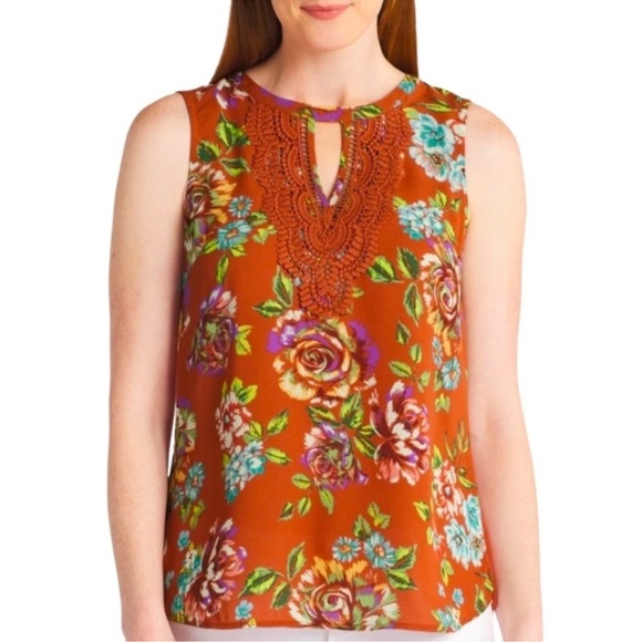 Daniel Rainn Tops - NWT Anthropologie Daniel Rainn Floral Front Crochet Lace Sleeveless Top Size PS